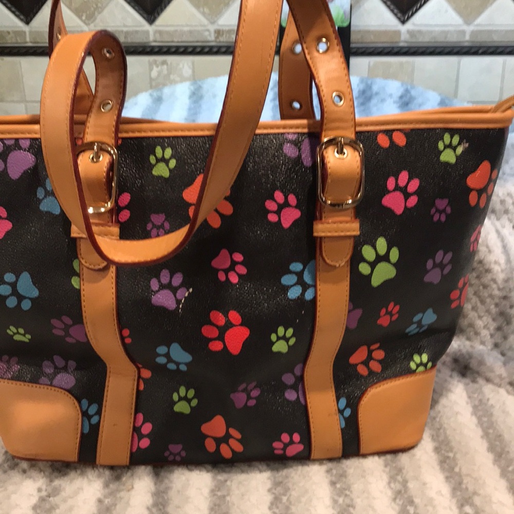 Paw print hand bag
